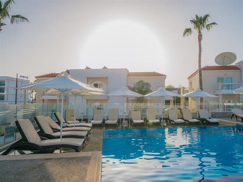 New Famagusta Hotel & Suites Ayia Napa Exterior foto