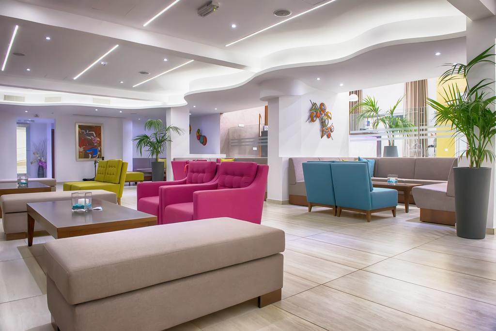New Famagusta Hotel & Suites Ayia Napa Exterior foto